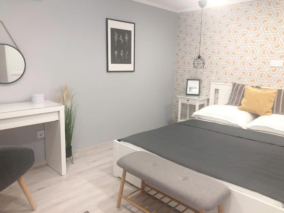 Casa Emese Appartement Hajdúszoboszló Buitenkant foto
